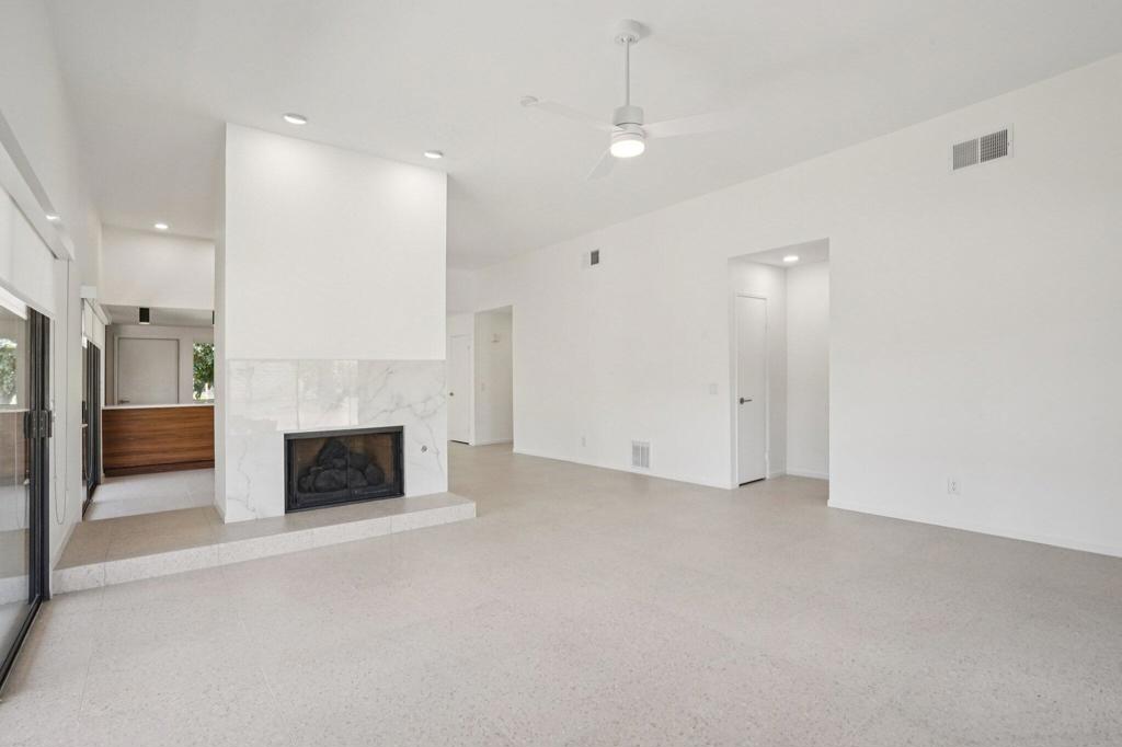 MLS #219135258DA image #8