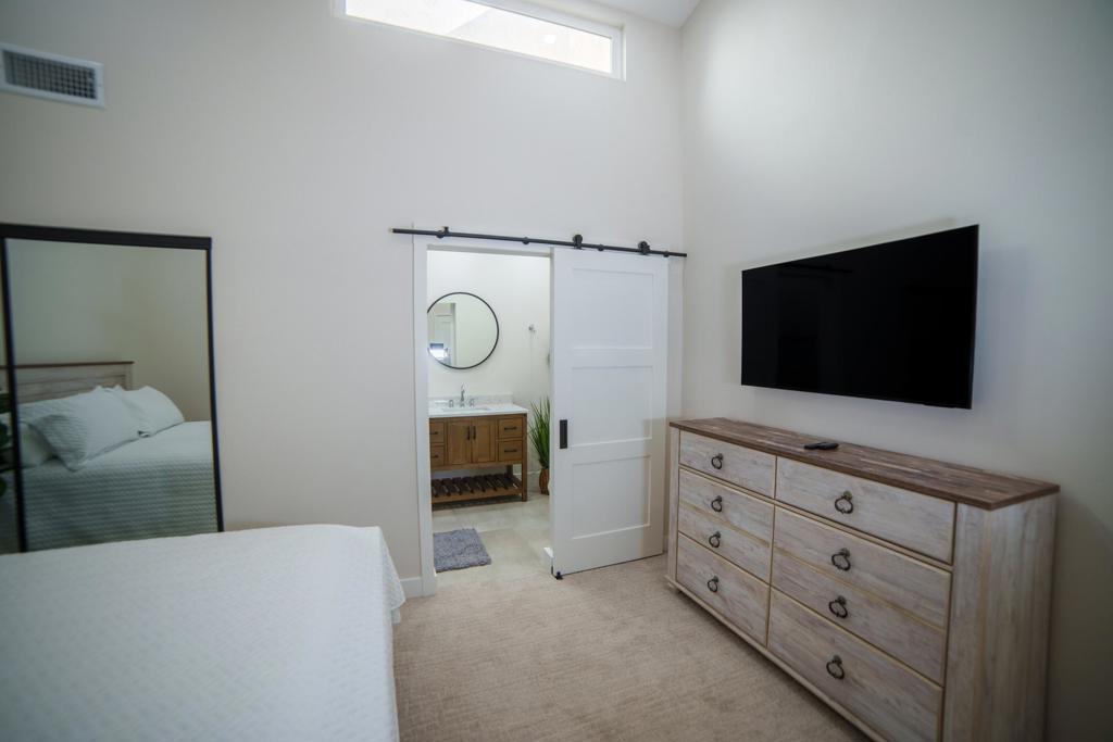 MLS #219135260DA image #2