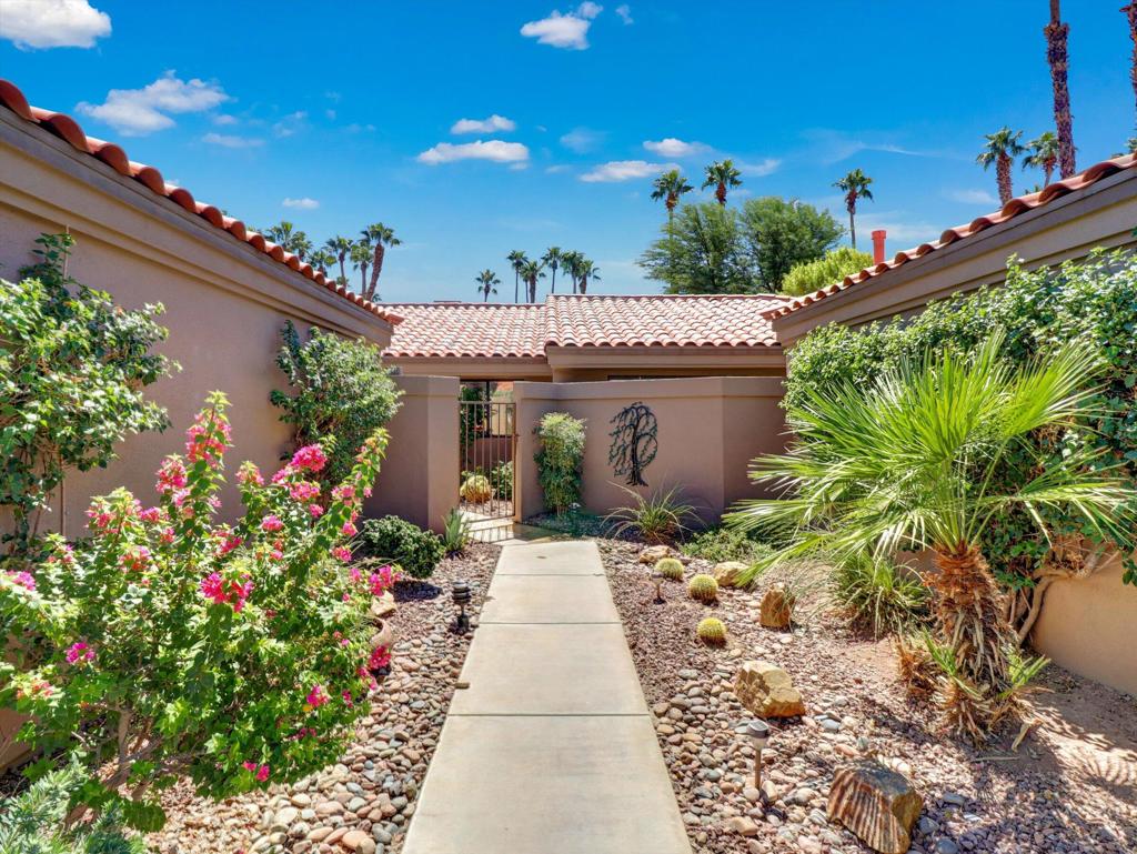 MLS #219135271DA image #2