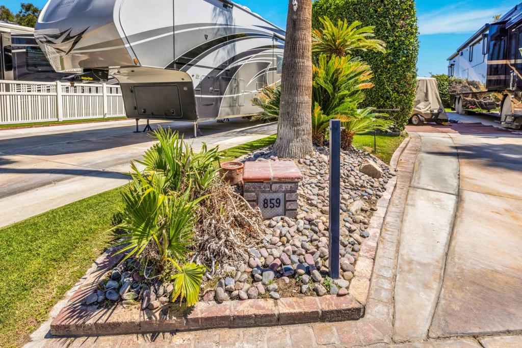 MLS #219135273PS image #1