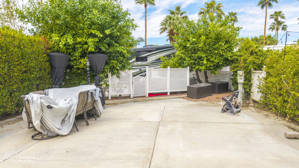 MLS #219135290PS image #8