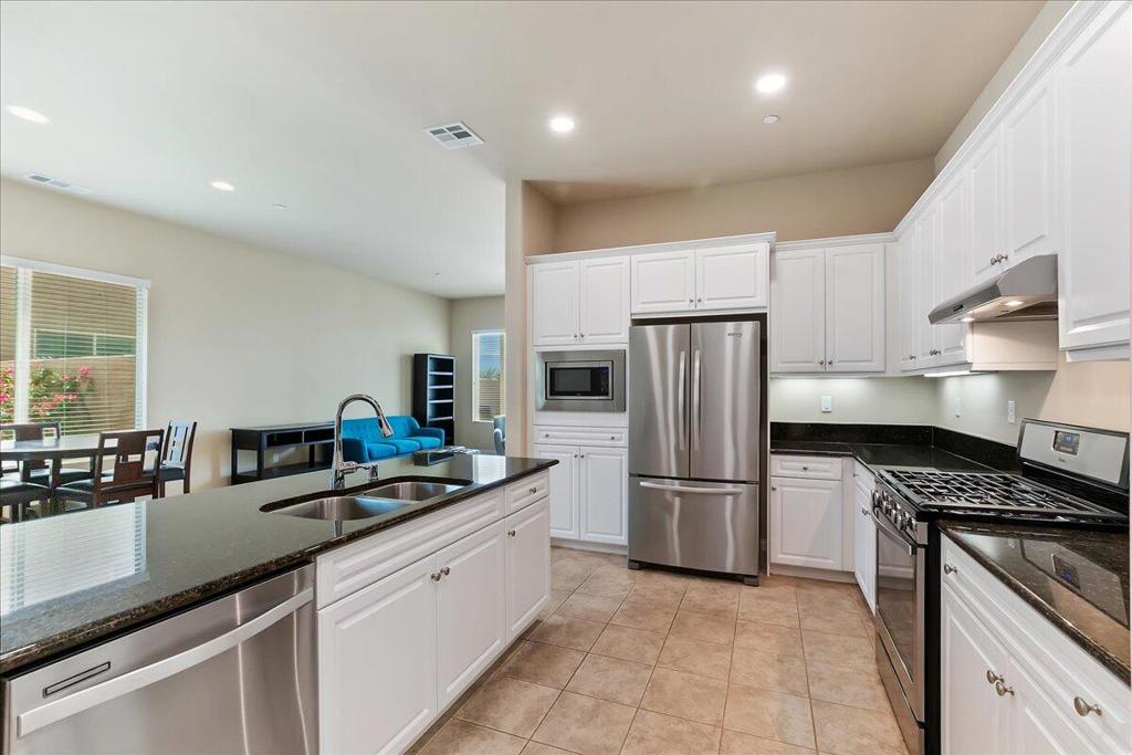 MLS #219135296DA image #3