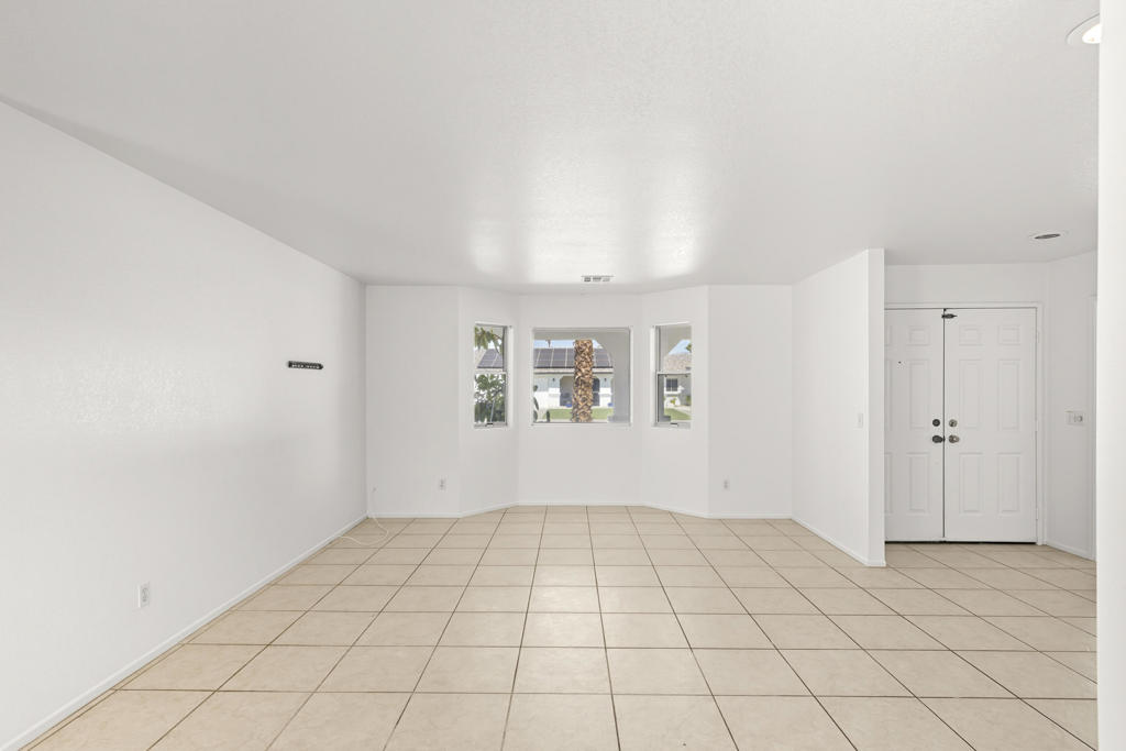 MLS #219135302PS image #10