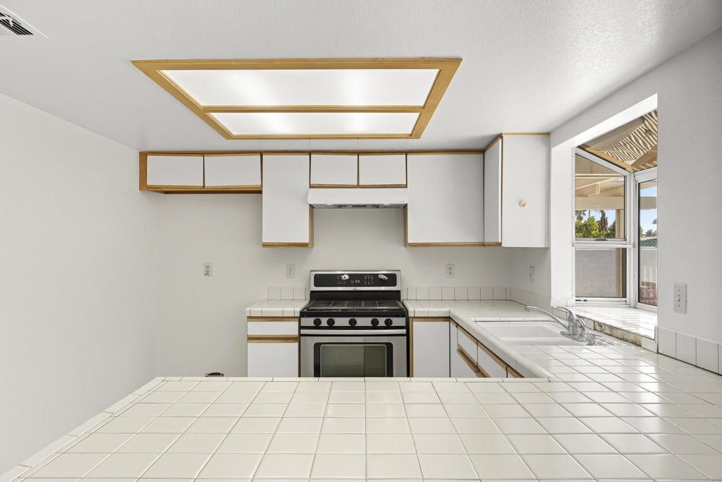 MLS #219135302PS image #6