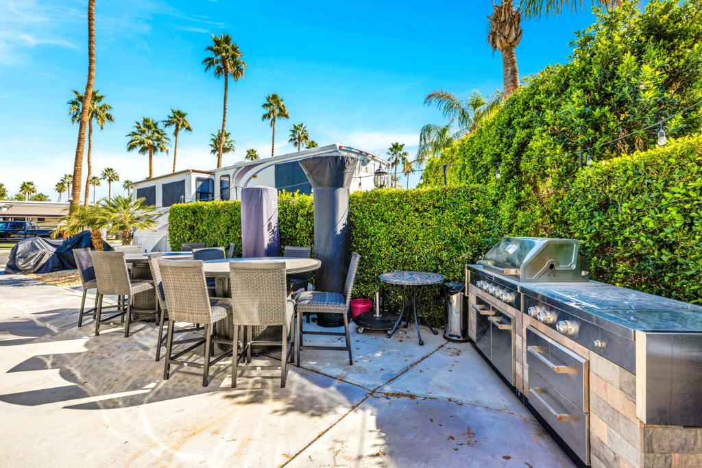 MLS #219135330PS image #12