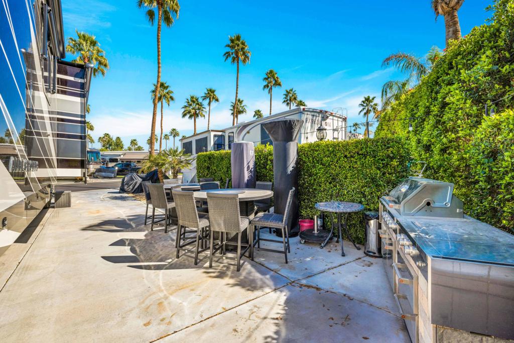 MLS #219135330PS image #4