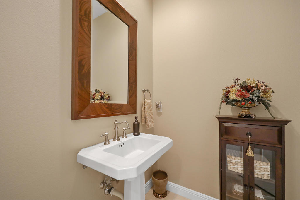 MLS #219135339DA image #21