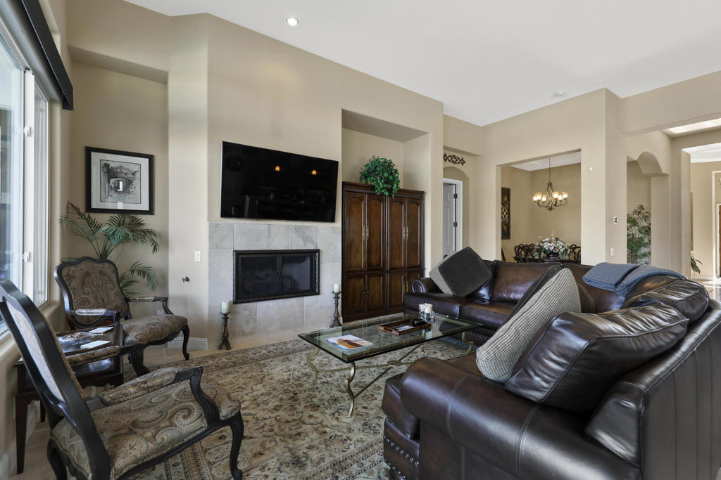 MLS #219135339DA image #3