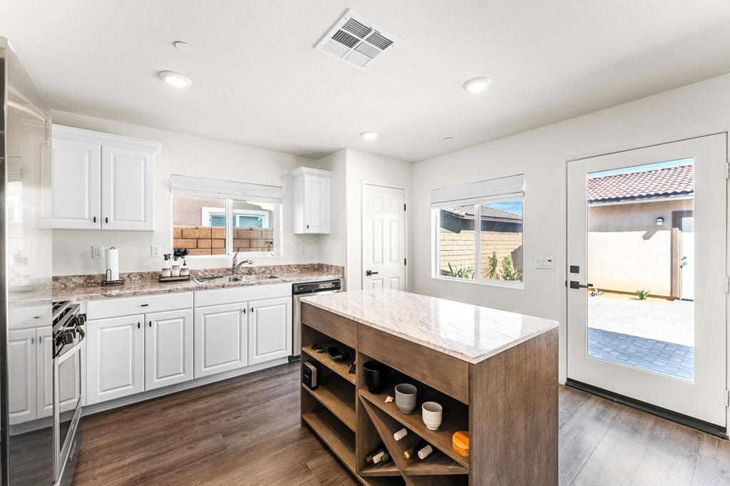 MLS #219135345DA image #11