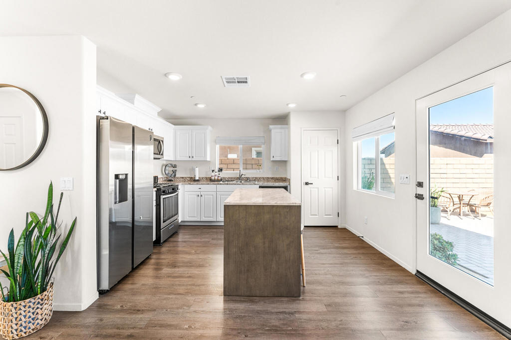 MLS #219135345DA image #12