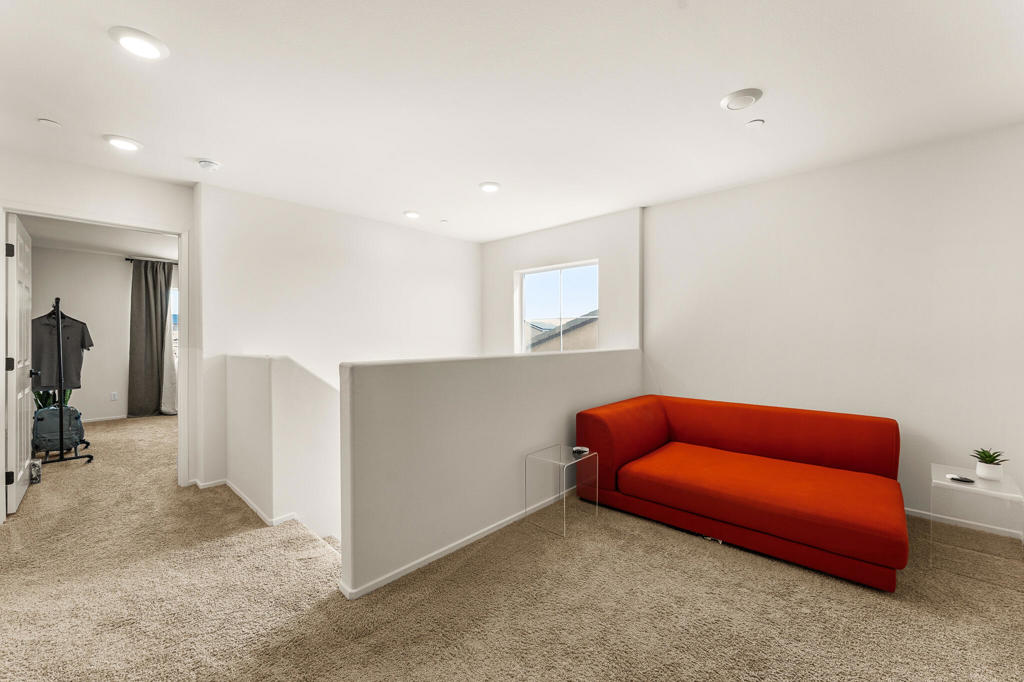 MLS #219135345DA image #20