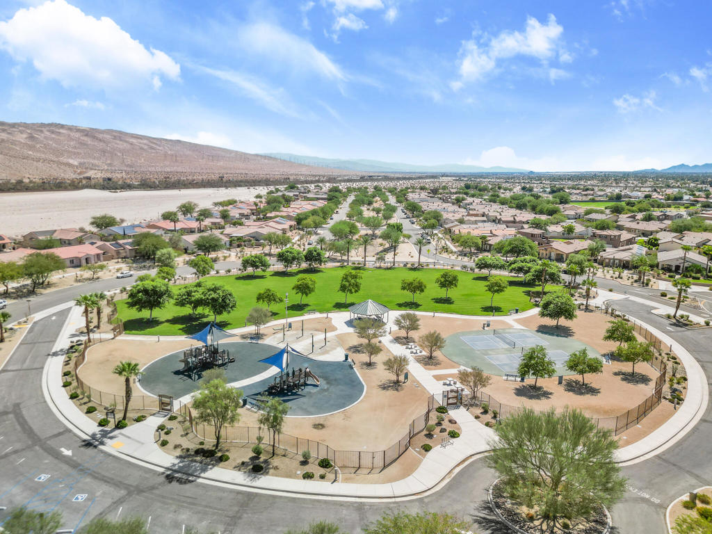 MLS #219135345DA image #38