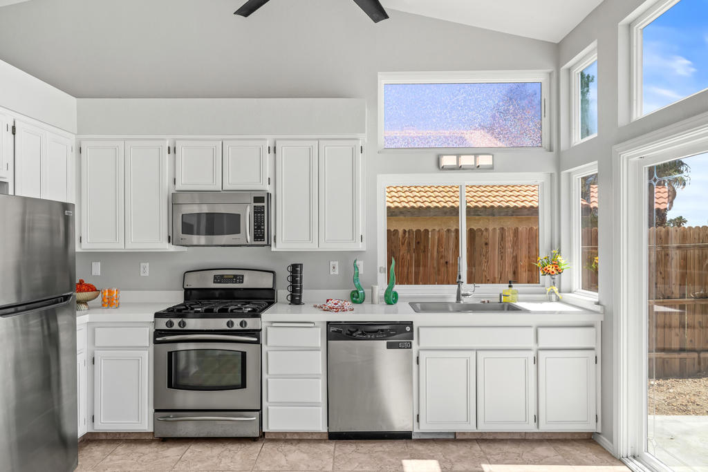 MLS #219135352DA image #11