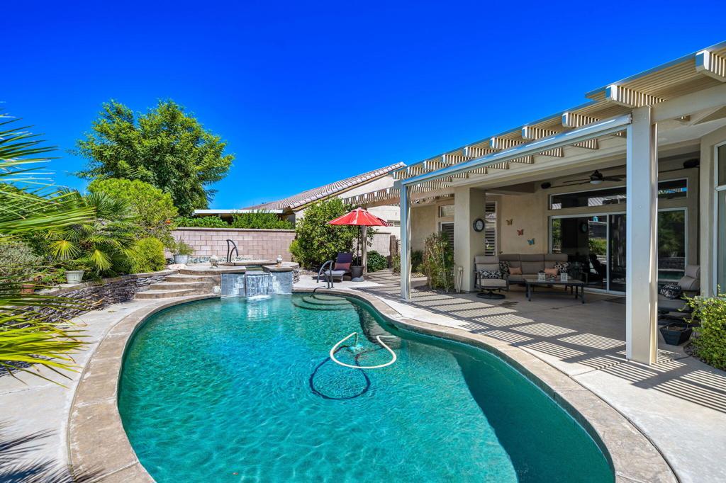 MLS #219135359DA image #4