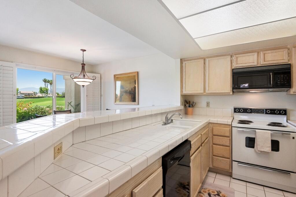 MLS #219135365DA image #6