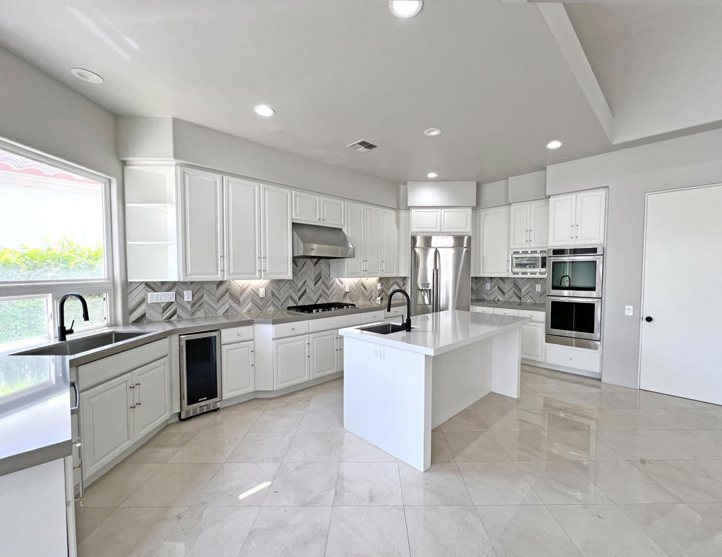 MLS #219135373DA image #15