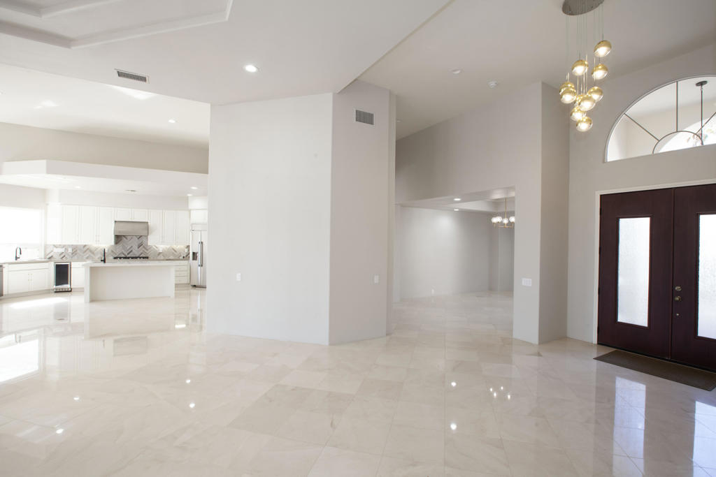 MLS #219135373DA image #6