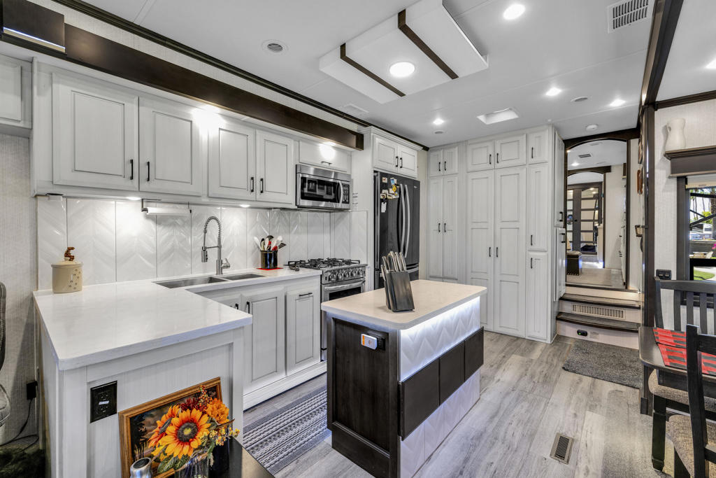 MLS #219135375PS image #23