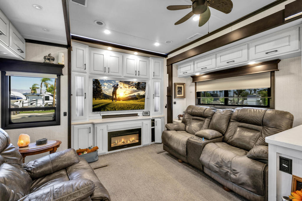 MLS #219135375PS image #25