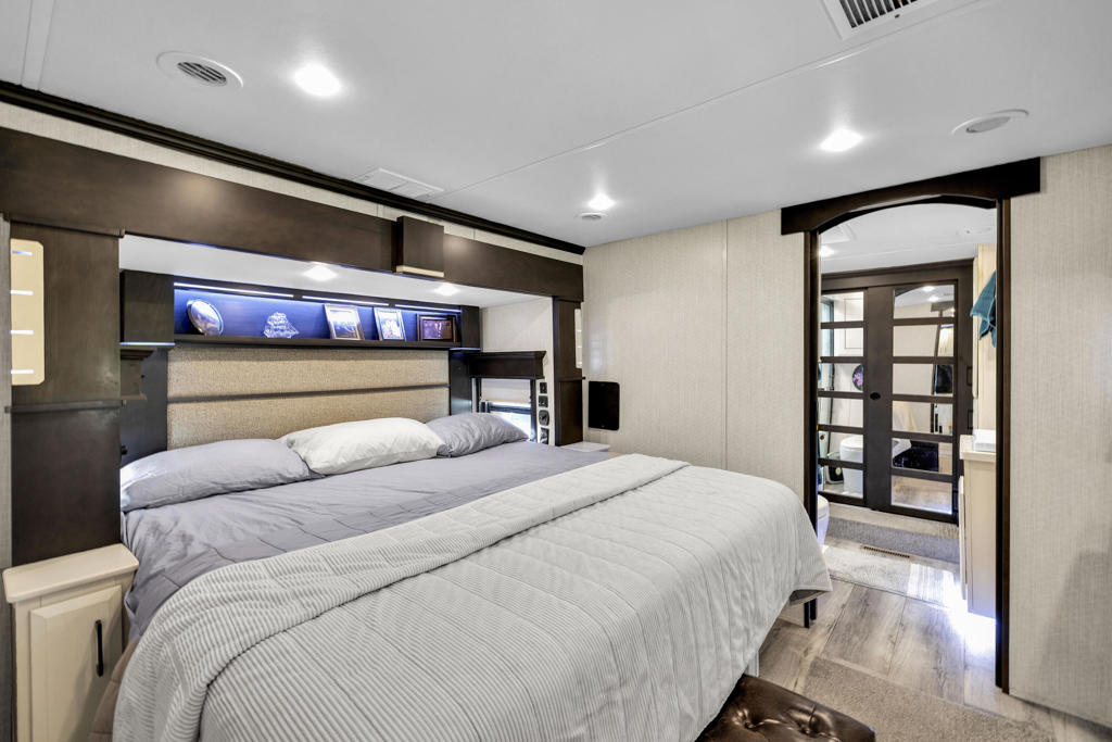 MLS #219135375PS image #4