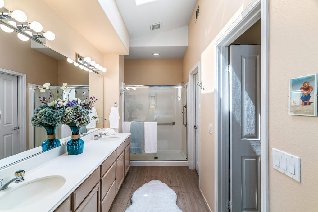 MLS #219135376DA image #24