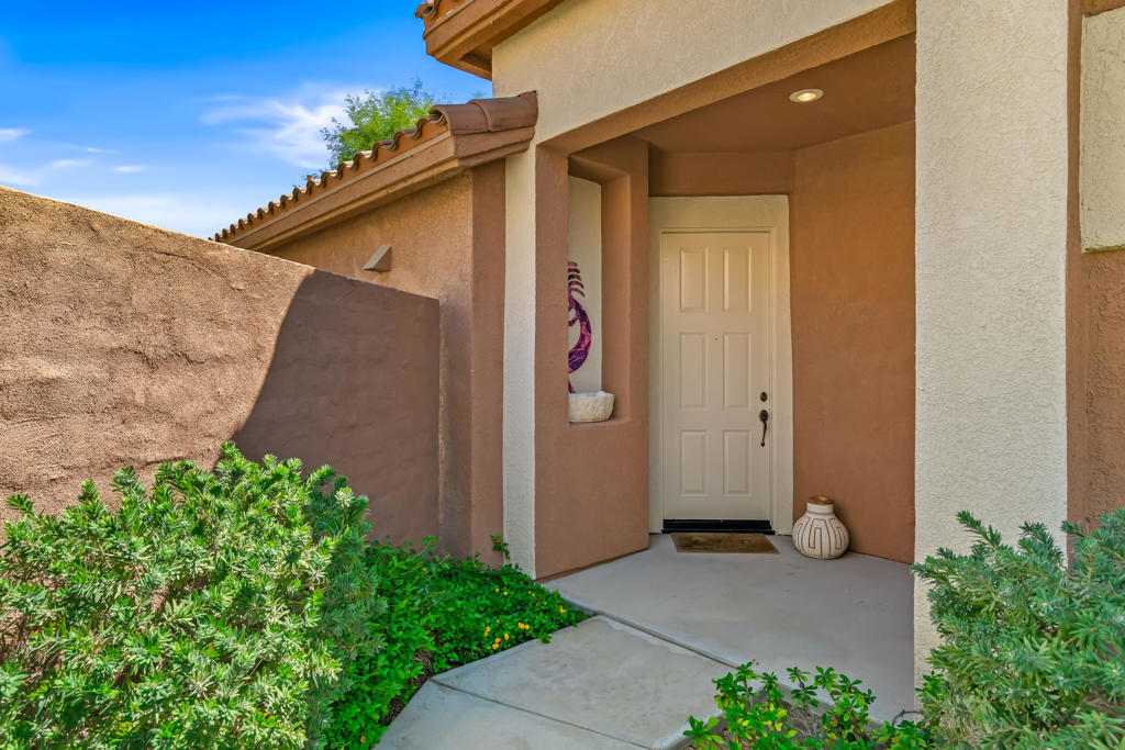 MLS #219135376DA image #4