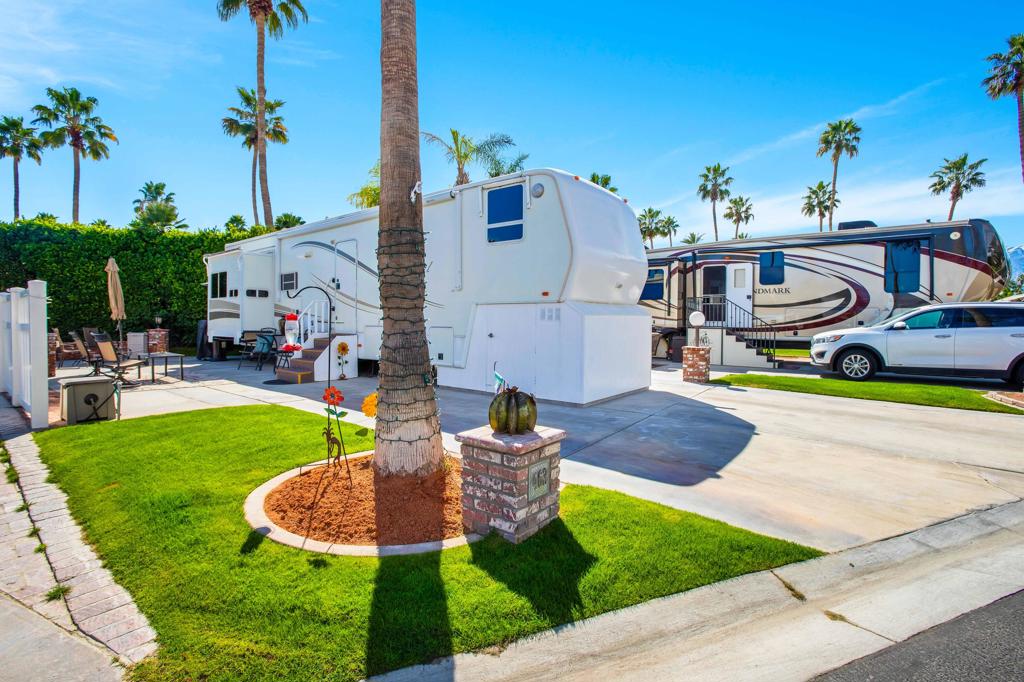 MLS #219135392PS image #4