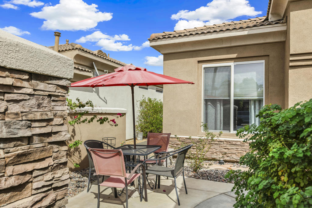 MLS #219135401DA image #3