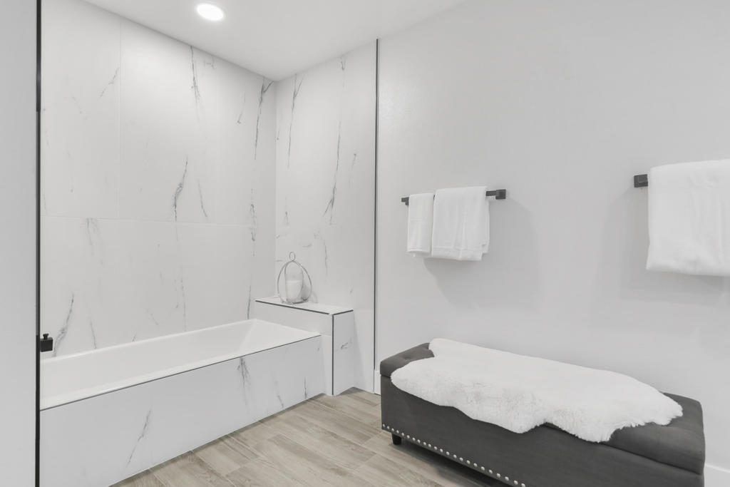 MLS #219135405DA image #30