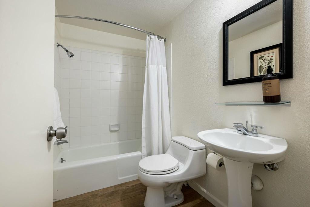 MLS #219135408DA image #23