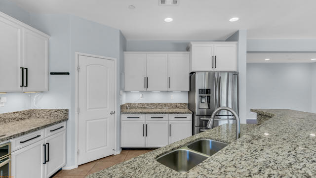 MLS #219135409DA image #4