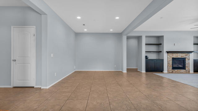 MLS #219135409DA image #9