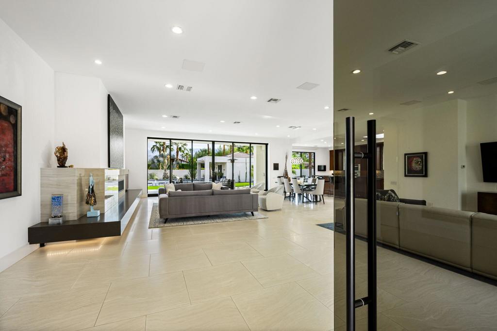 MLS #219135427DA image #29