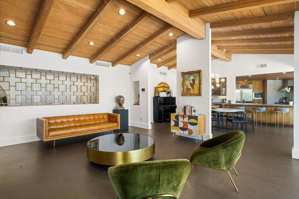 MLS #219135428DA image #32