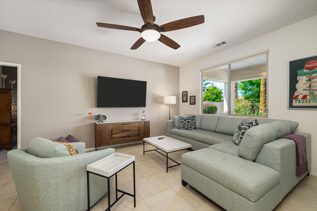 MLS #219135431DA image #11