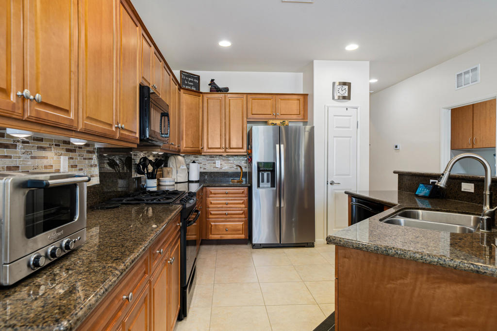 MLS #219135431DA image #5