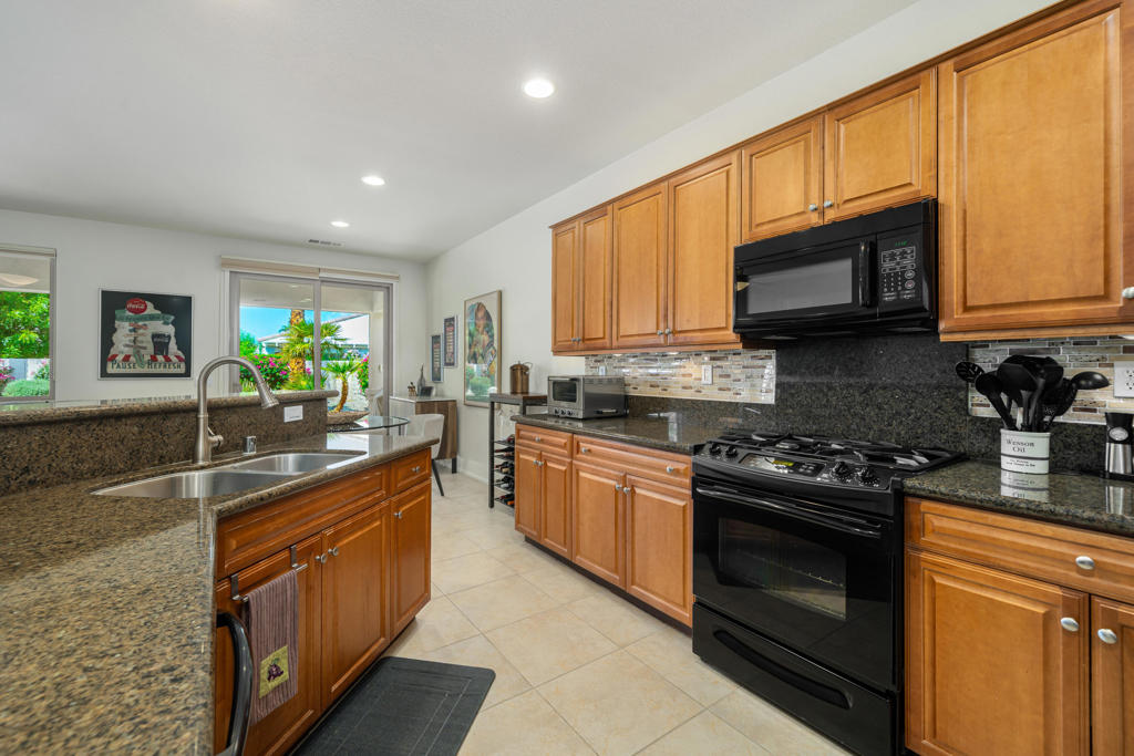 MLS #219135431DA image #6