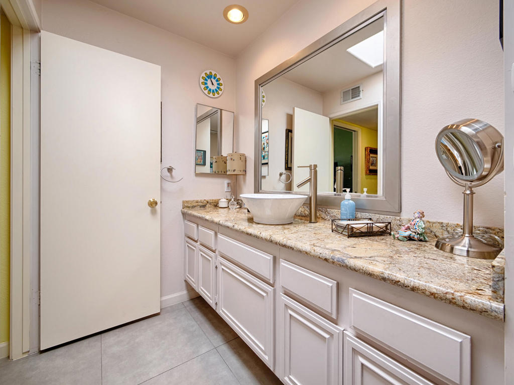 MLS #219135438PS image #32