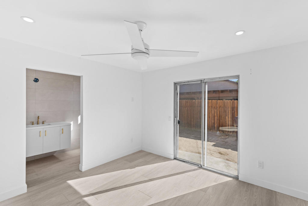 MLS #219135453DA image #17