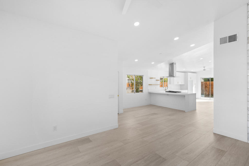 MLS #219135453DA image #7