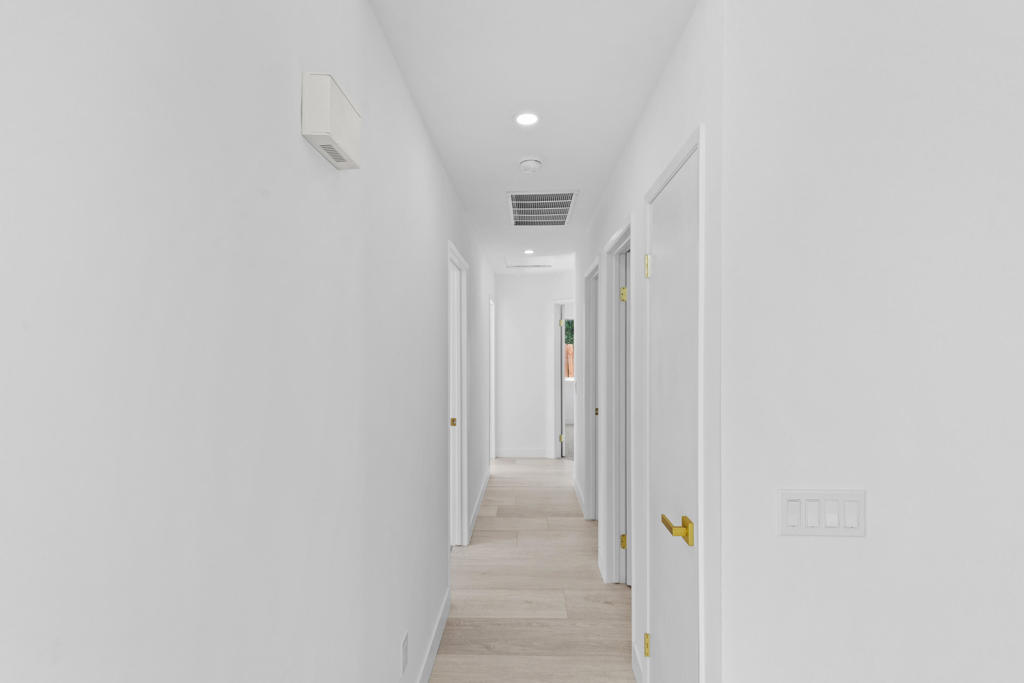 MLS #219135453DA image #9