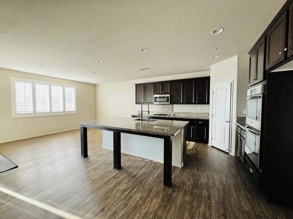 MLS #219135455DA image #4