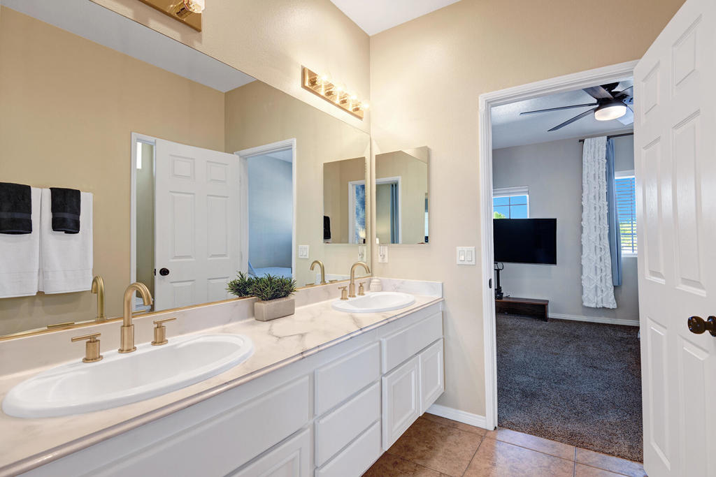 MLS #219135465DA image #34