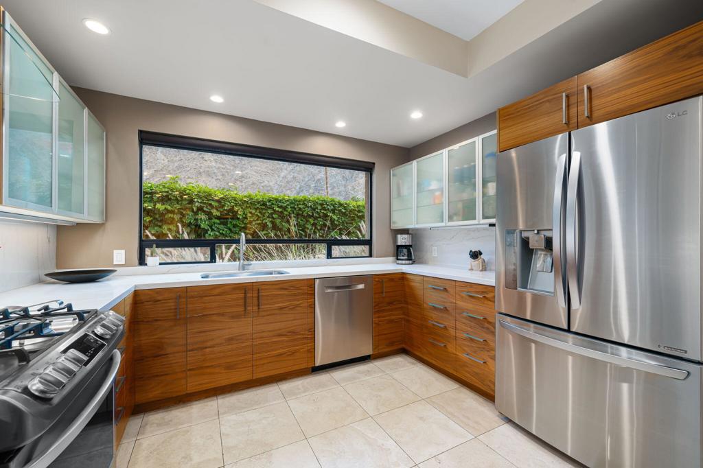 MLS #219135467DA image #17