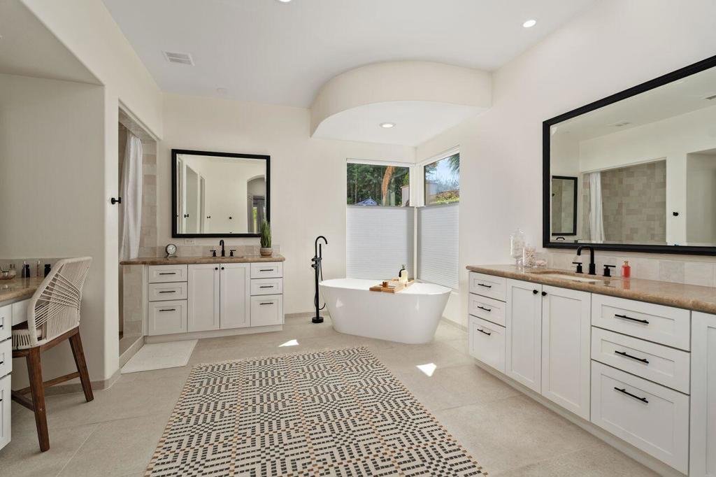 MLS #219135479DA image #13