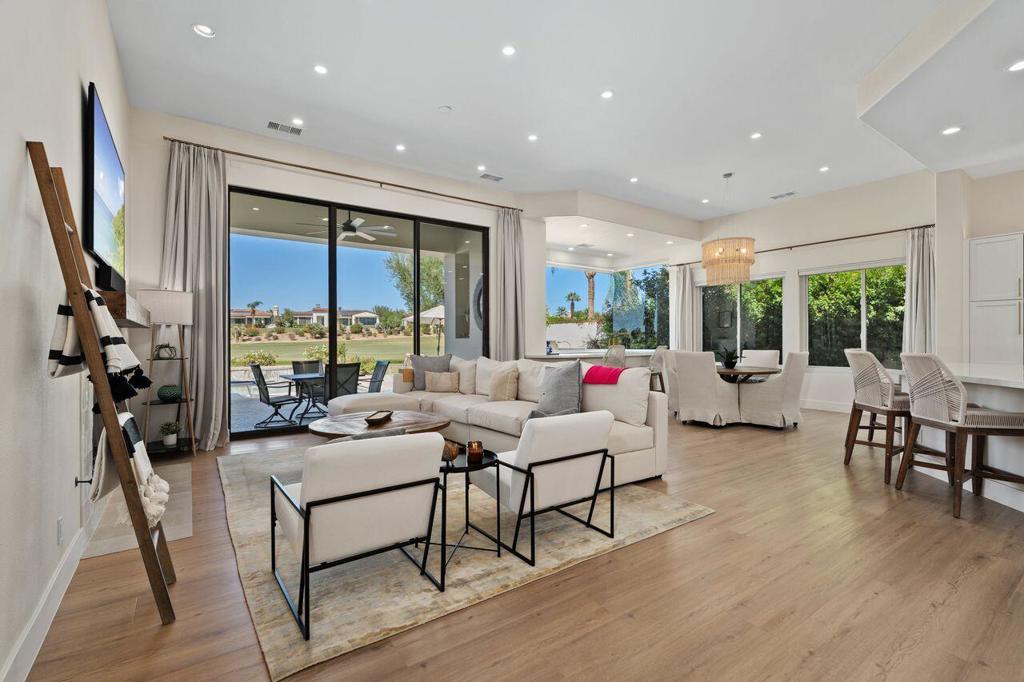 MLS #219135479DA image #4