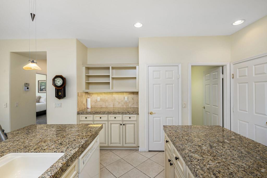 MLS #219135488DA image #17