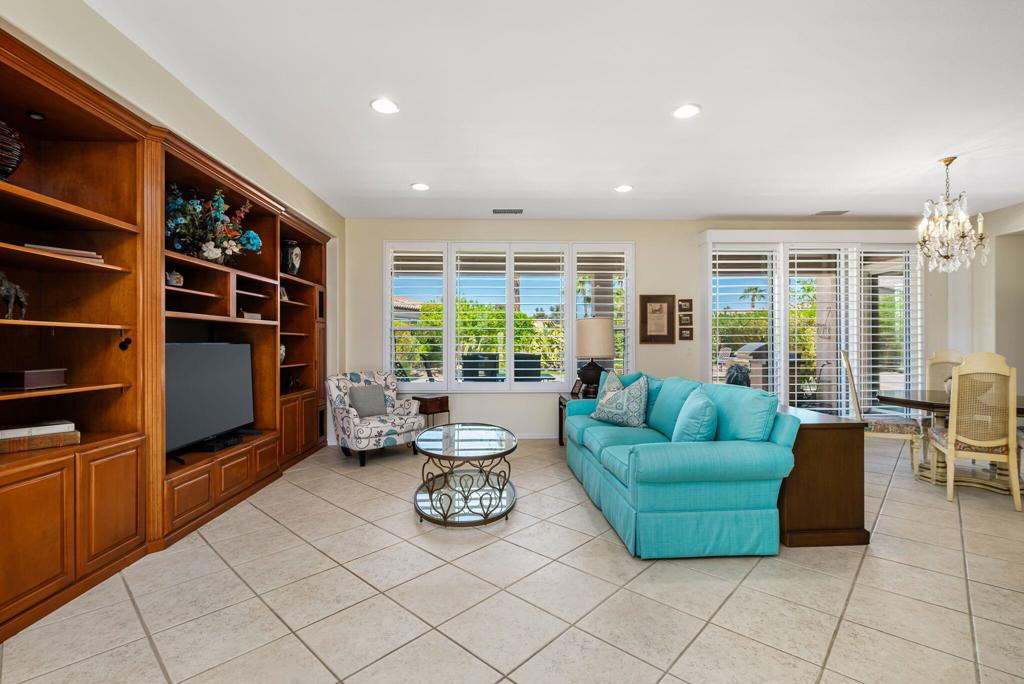 MLS #219135488DA image #6