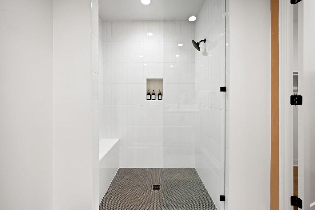 MLS #219135496DA image #22