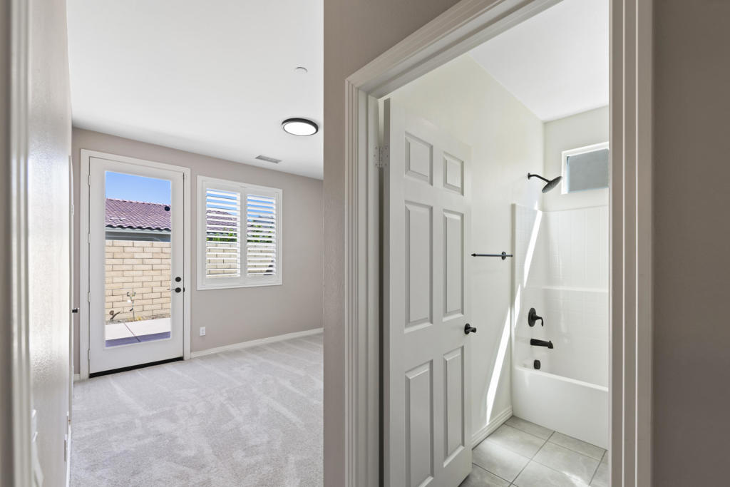 MLS #219135500DA image #16